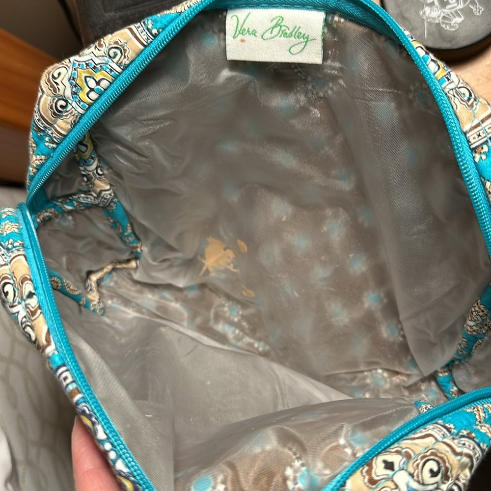 VERA BRADLEY travel set , duffle , cosmetic and hanging toiletry bag - Picture 14 of 15